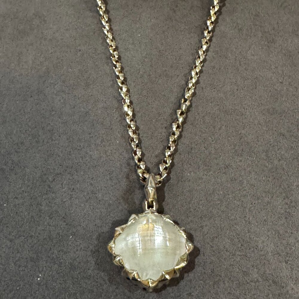Authentic Stephen Webster piece is a "Super Stud" pendant necklace - Picture 5 of 7